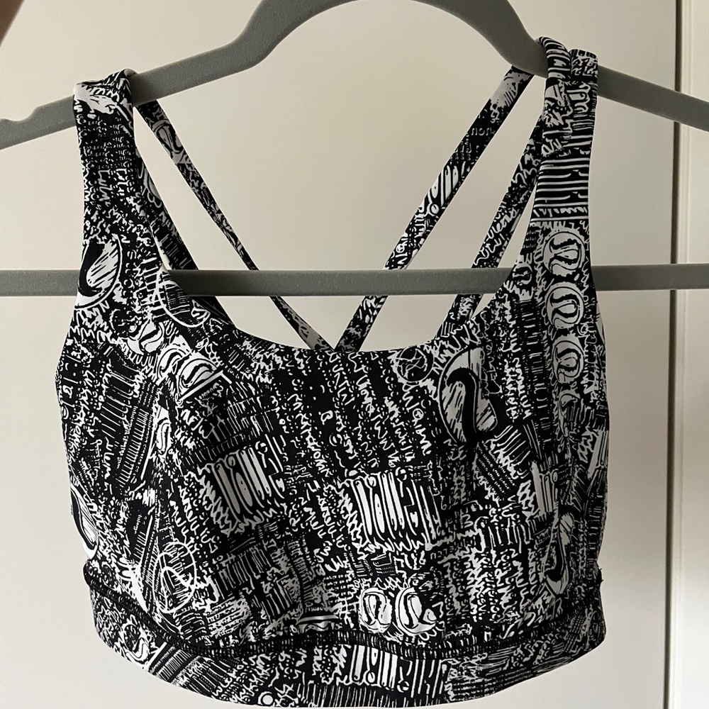 Energy bra size 6 LULU edition great condition